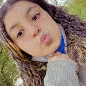 Meet your Posher, Sandy